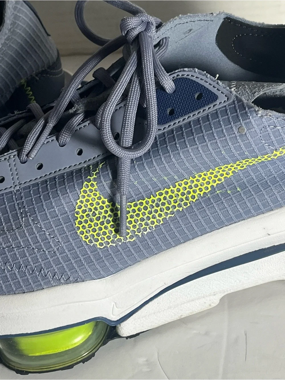 Nike air zoom size 12